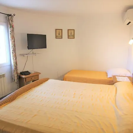 Maryvilla 0129 Villa